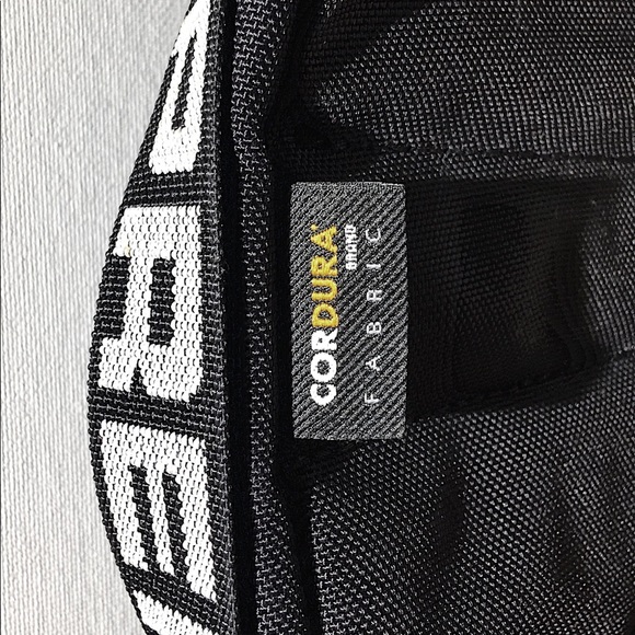 Supreme x CORDURA | Fanny Pack/Waist Bag - Picture 4 of 7